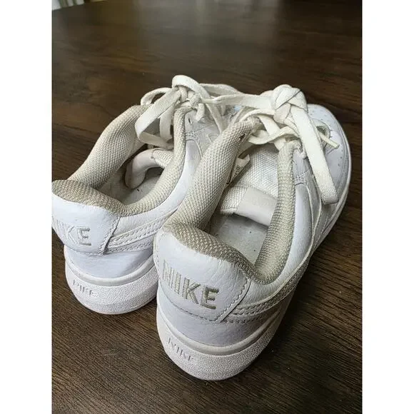 Nike Air Force One AF1 Low Triple White Sneaker Women’s 314192-117 Size 8 - Picture 9 of 16